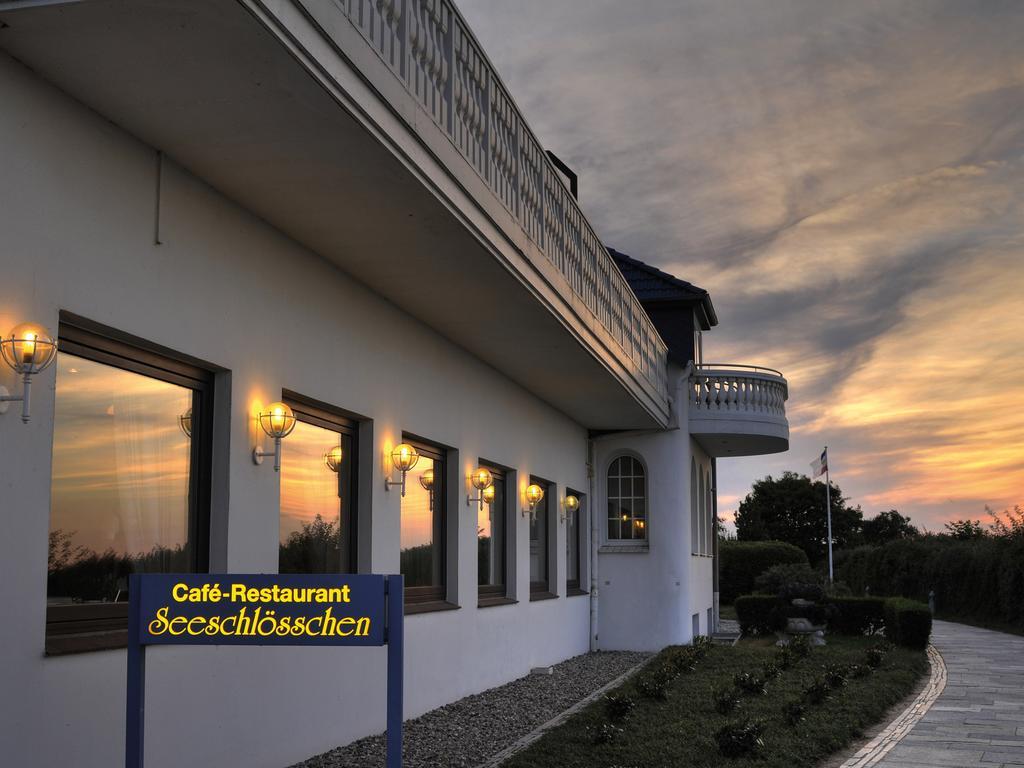 Hotel Seeschloesschen Ховахт Экстерьер фото