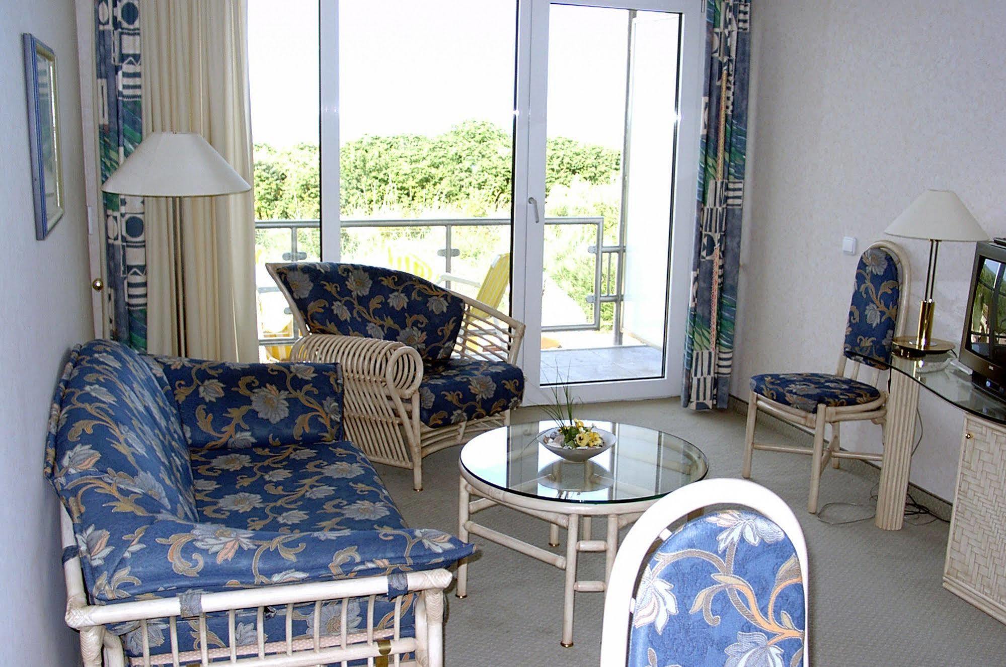 Hotel Seeschloesschen Ховахт Экстерьер фото